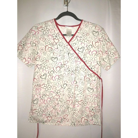 Hearts Flowers SB Scrub top Cross Body Tie Back V Neck - Picture 1 of 8